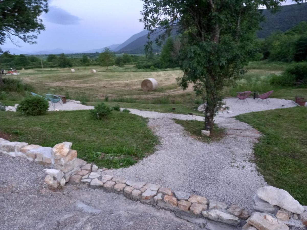 Plitvice Valley Apartments Licko Petrovo Selo Екстериор снимка