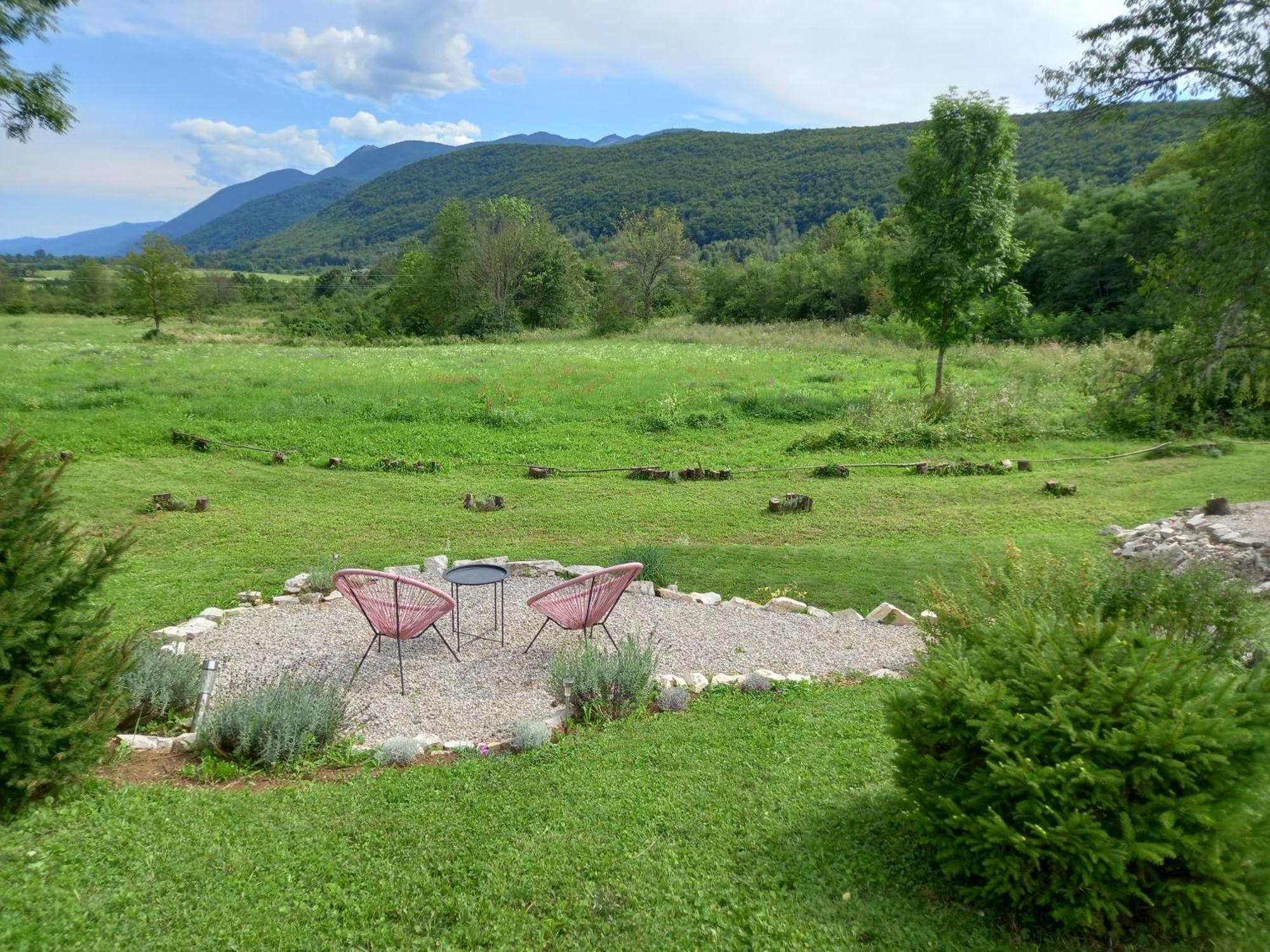 Plitvice Valley Apartments Licko Petrovo Selo Екстериор снимка