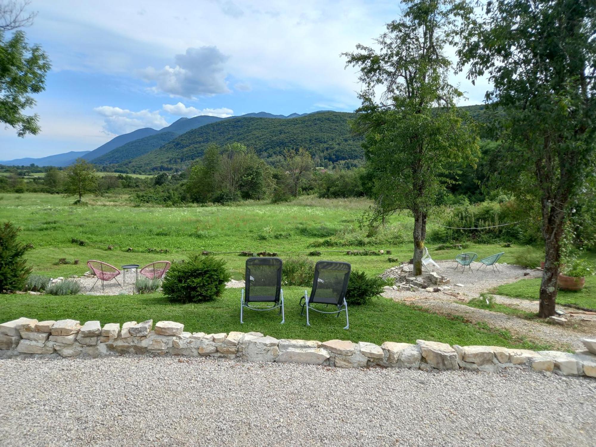 Plitvice Valley Apartments Licko Petrovo Selo Екстериор снимка